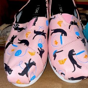 Toms  Limited Edition-Classic Kitty Print Canvas